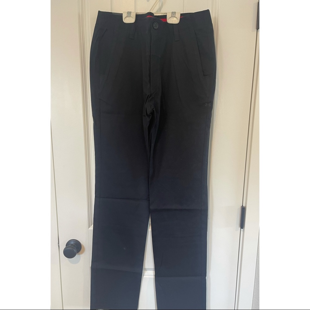 Black men’s chino pants- size 36x36    NWT